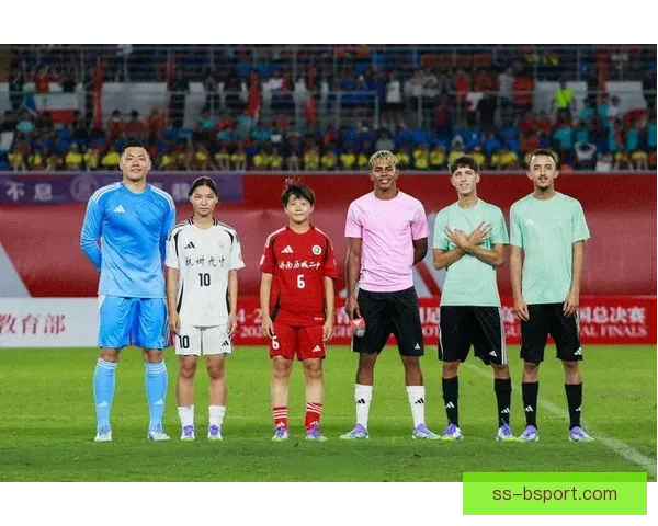 2024欧洲杯亚马尔荣膺最佳球员奖引发足球界广泛关注